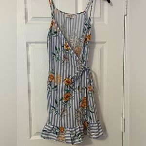 Floral Dress: Size Small